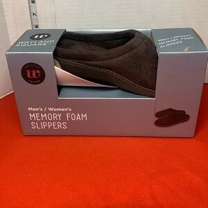 Unisex slippers faux fur lining high density memory foam brown Med. M 6–7 W 7–8